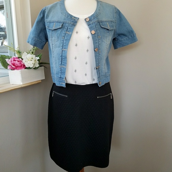 Laundry By Shelli Segal Dresses & Skirts - Zipper detail knit skirt